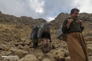 ۱۰ قلم کالا به فهرست کالاهای قابل ورود با رویه کولبری اضافه شد